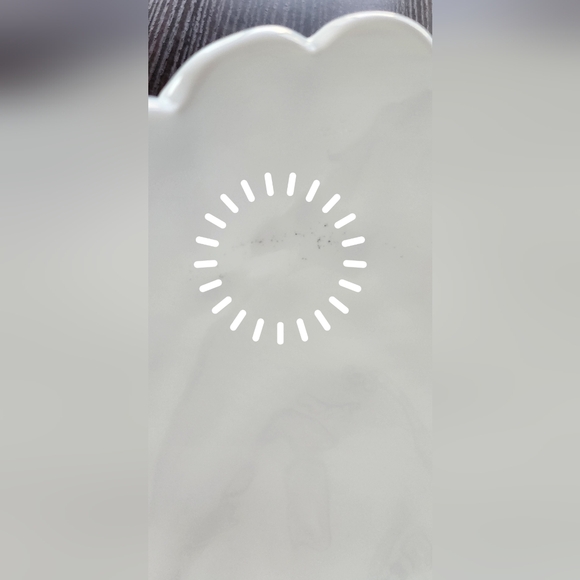 Large milk glass oval footed fruit bowl, vintage mid-century, great condition! - Picture 9 of 13